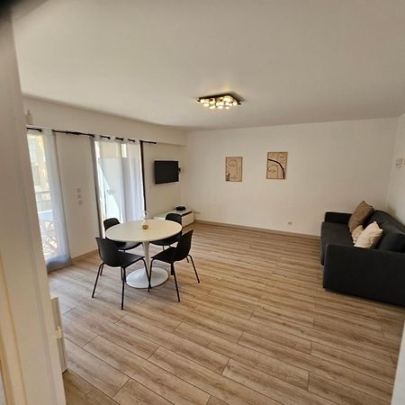 Beautiful 1 Bedroom Flat Ницца Экстерьер фото