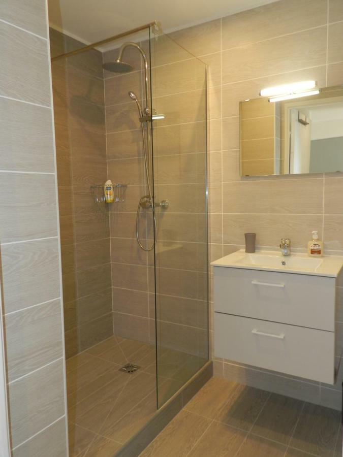 Beautiful 1 Bedroom Flat Ницца Экстерьер фото